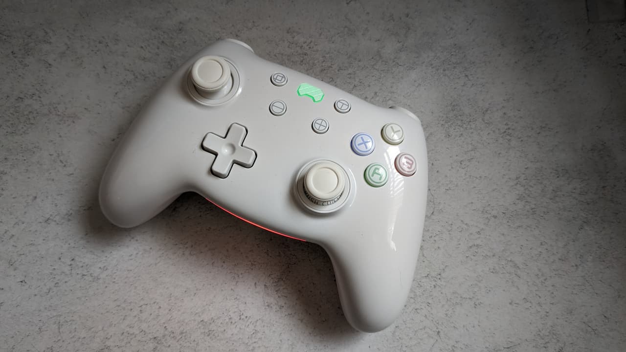 PB Tails Crush controller review: Stylish and comfortable
